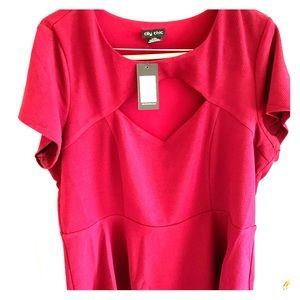 “Top Sweet Peekaboo” top